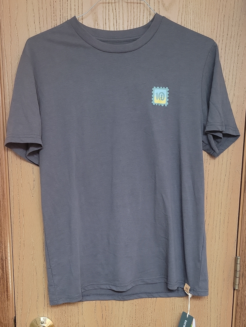 NWT Tentree Graphic Tee